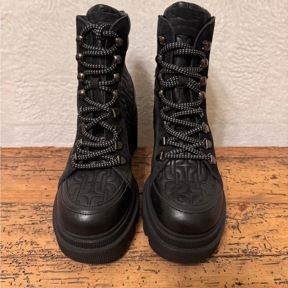 Women’s Voile Blanche Loden Lug Leather Trim Black Booties Boots, Size 5 - Picture 6 of 10